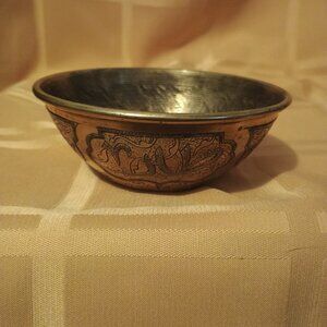 Vintage Asian-style brass Bowl